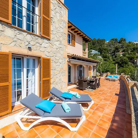 Seaview Villa